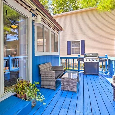 East Tawas Lakefront Getaway With Kayaks And Deck Екстериор снимка