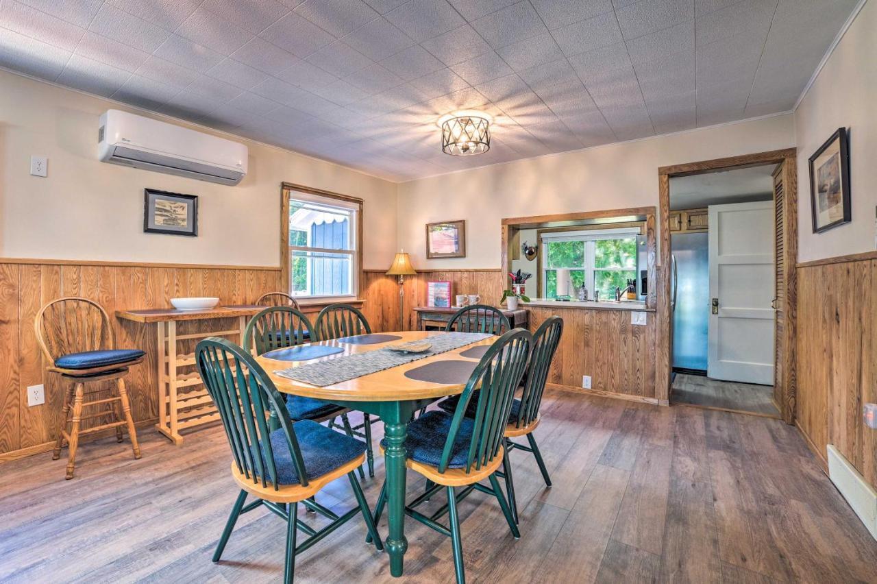 East Tawas Lakefront Getaway With Kayaks And Deck Екстериор снимка