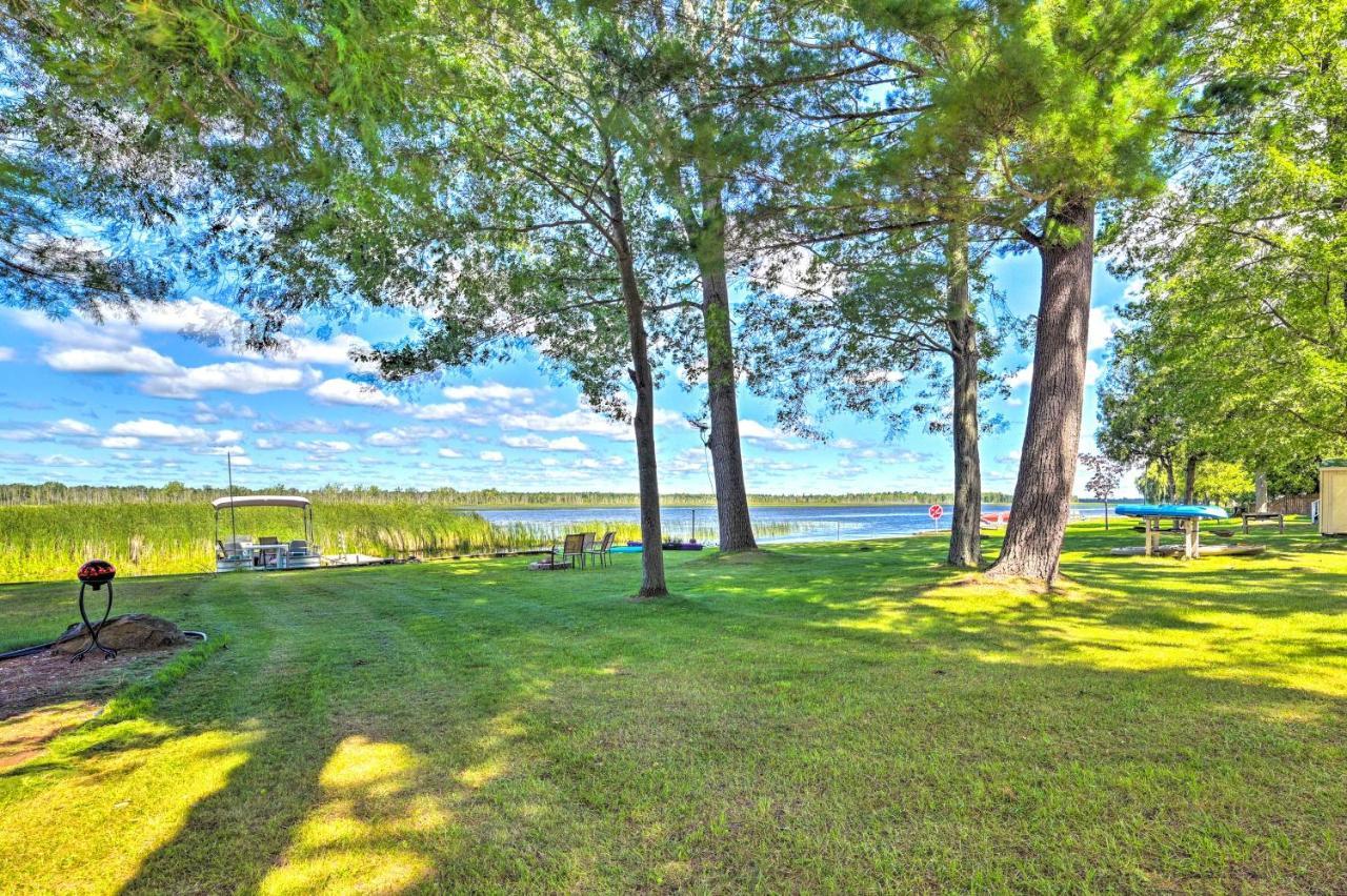 East Tawas Lakefront Getaway With Kayaks And Deck Екстериор снимка